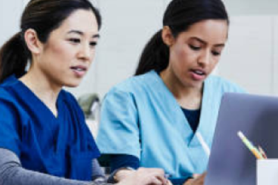 Nurses at a screen